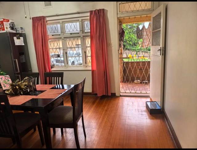 3 BEDROOM HOUSE FOR SALE IN SEA VIEW